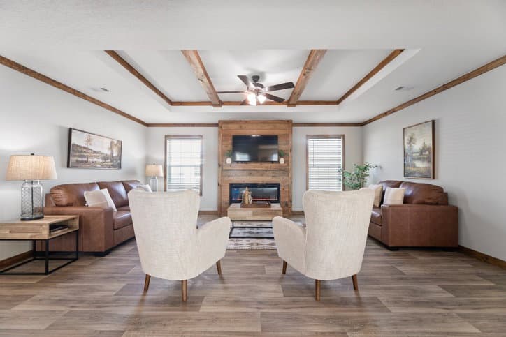 Reece 32663a interior home features