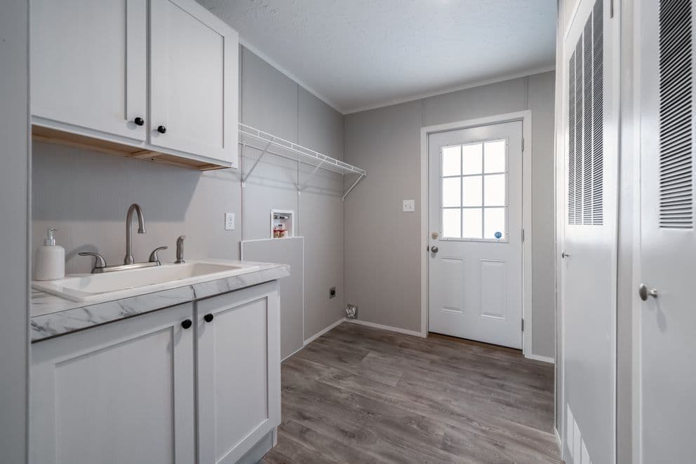 The fusion 68 interior home features