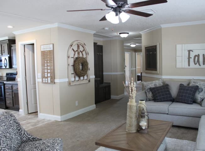 Rafael 32764j interior home features