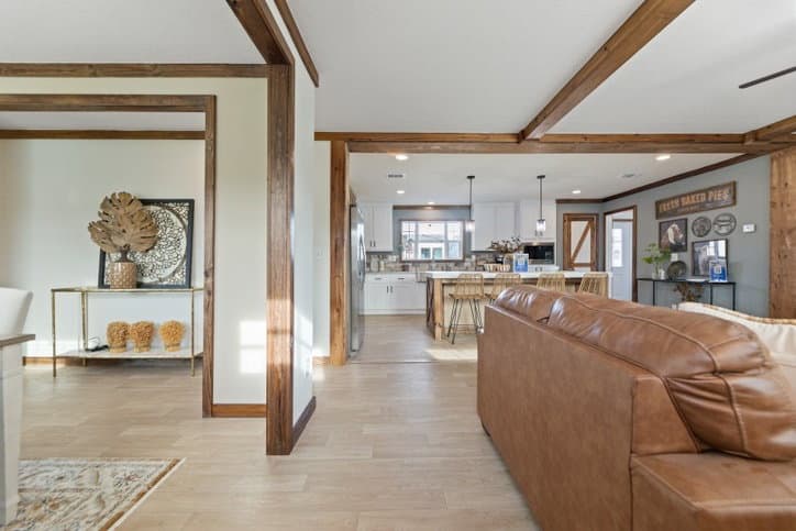 Goose 28643a interior home features