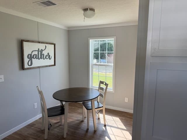 Iron ranch 16763a interior home features