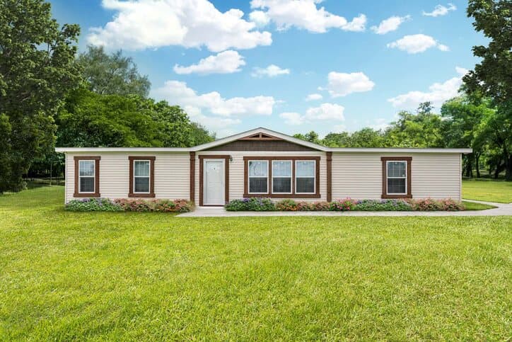 Anderson 32603b hero, elevation, and exterior home features